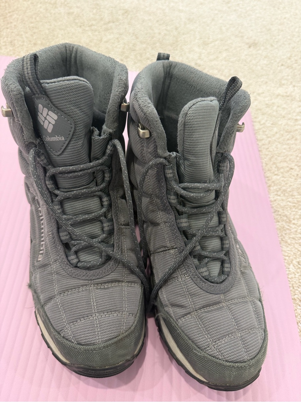 Columbia Men's Gray Waterproof Lace-Up Hiking Boots